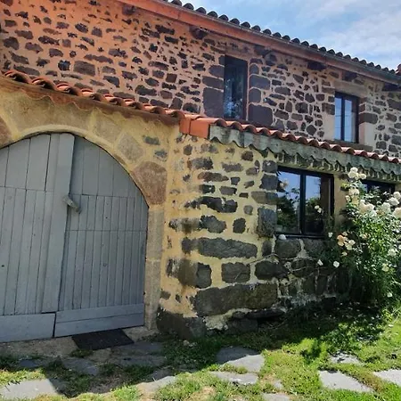 La D'hote Du Petit Mazilloux Bed & Breakfast