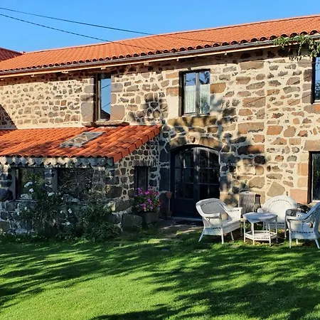 La D'hote Du Petit Mazilloux 3*